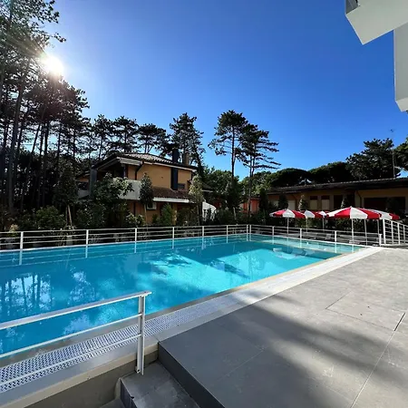 Pool 400m From Διαμέρισμα *