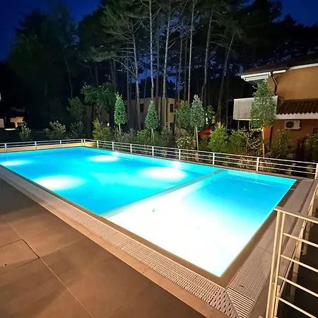 Pool 400m From Διαμέρισμα Μπιμπιόνε